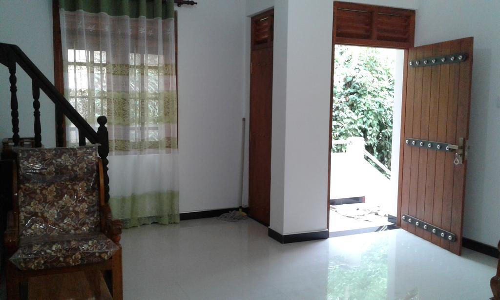Green View Guest Mirissa Bagian luar foto