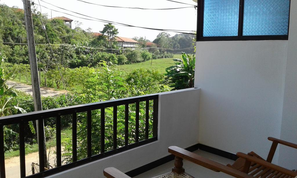 Green View Guest Mirissa Bagian luar foto